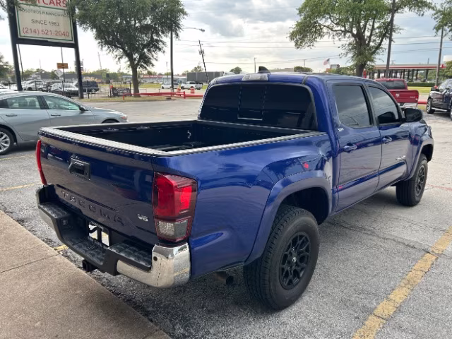 2022 Toyota Tacoma SR5 - Photo 7